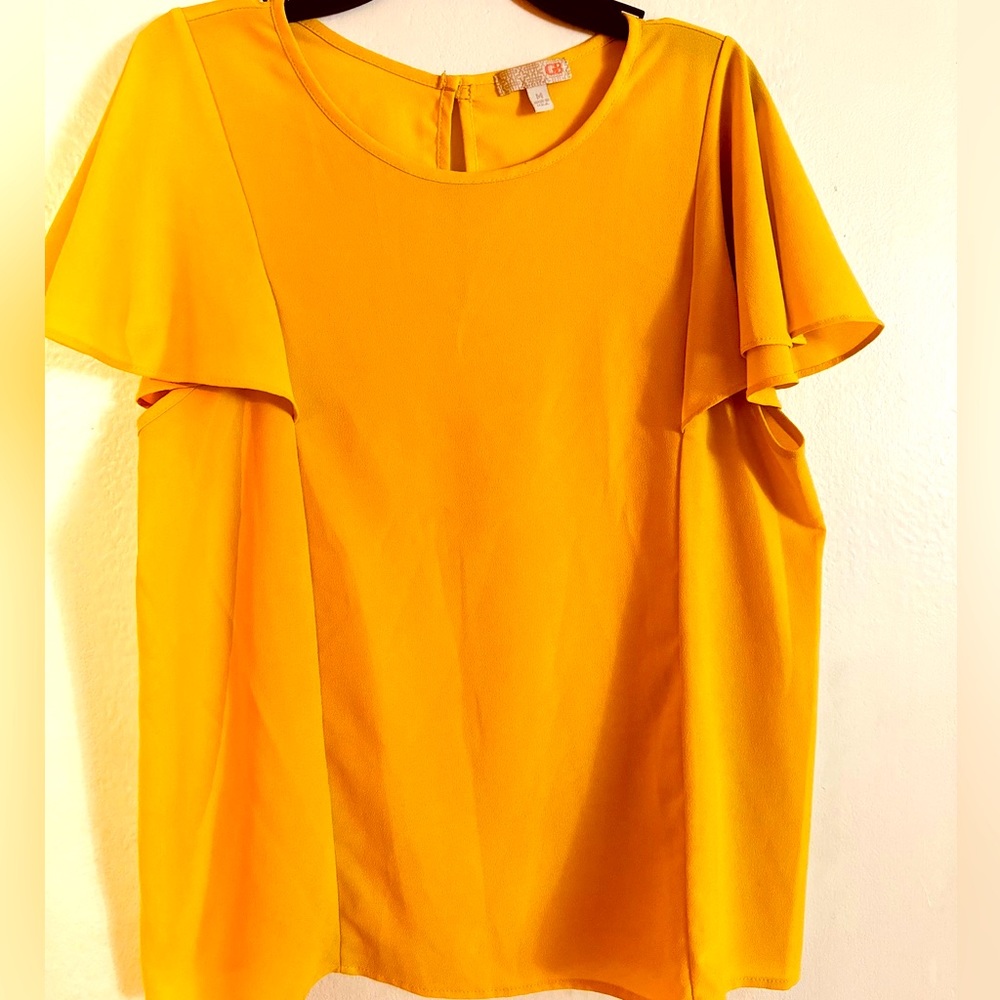 Gianni Bini /Blouse In Yellow.